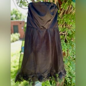 The Limited store, size 4 , strapless, cocktail dress.